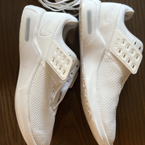 Nike Air Max Bella - Picture 4 of 5